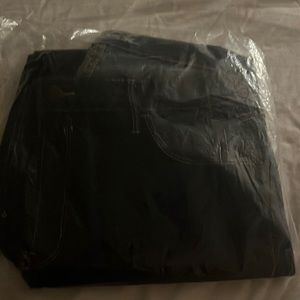 Old Navy High Waisted Wow Super Skinny Ankle Jeans for Women. Size 14 Regular